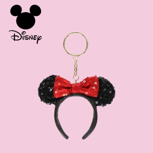 ميداليات متنوعه من ديزني لاند