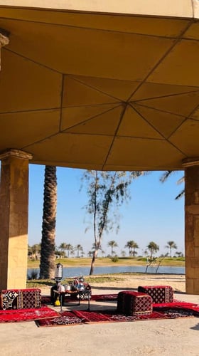 طقم 4 مدات ارضيه للبر مبطنة مع مراكي - نقشة حمراء