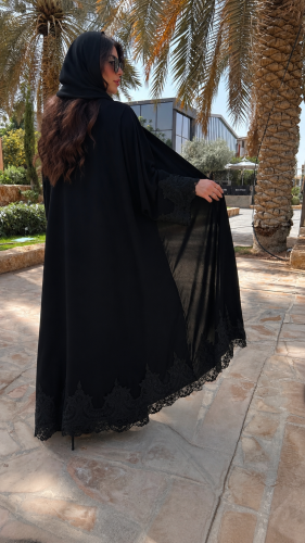 عباية عذيه
