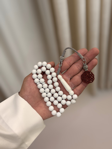 سبحة بكلايت ثلجي طربزونة نحاس أسود مع احمر