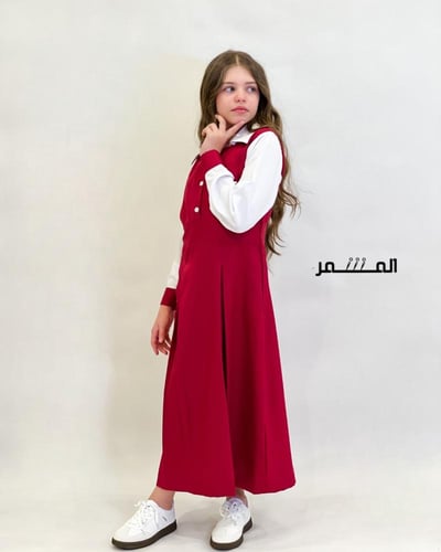 مريول وردي غامق -( هدى)