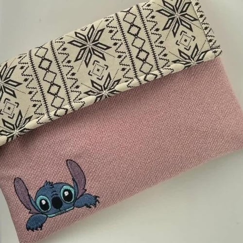 باوتش من الخيش الناعم المتين مع تطريز من اختيارك