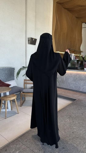 عبايه رقم 201+طرحه