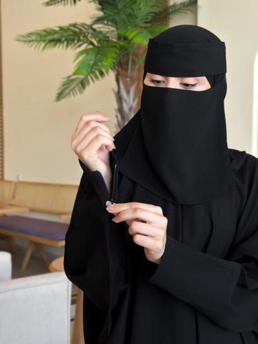 عبايه نوف +طرحه ونقاب مجانا