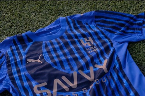 قميص الهلال الخاص بكأس العالم للاندية نسخة 2025