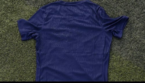 قميص باريس الاساسي موسم 2025-2026