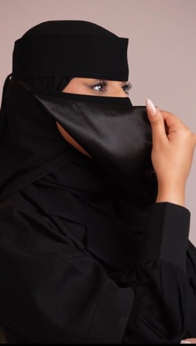 ( 3 ) نقابات ملكية متنوعة