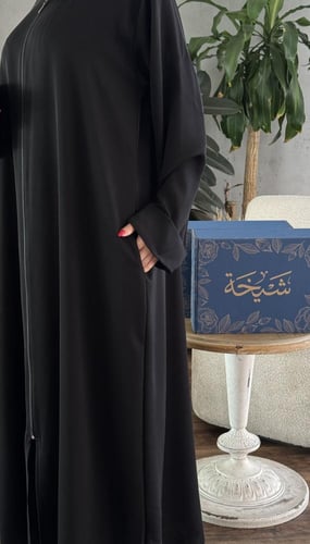 عباية ملاك / رقمها 731