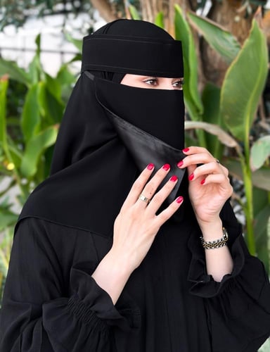 ( 3 ) نقابات ملكية متنوعة