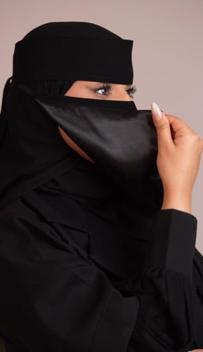 3 طرحات ملكية + 3 نقابات ملكية حرير