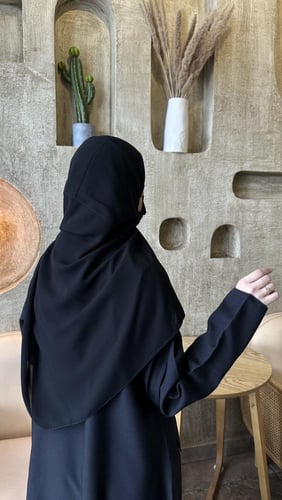 طرحة مبطنة حرير بربطة