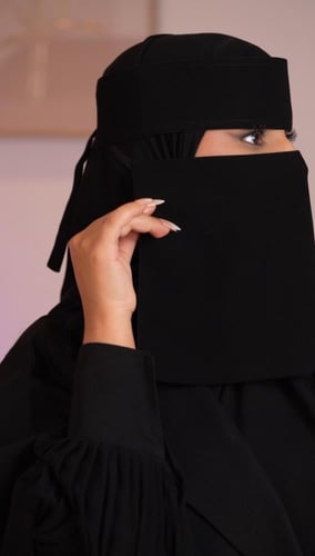 ( 3 ) نقابات ملكية متنوعة