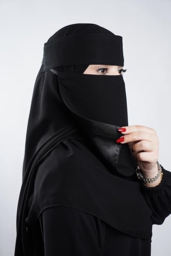 ( 3 ) نقابات ملكية متنوعة