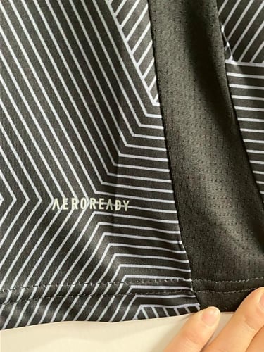 تيشرت الاهلي الاسود التراثي