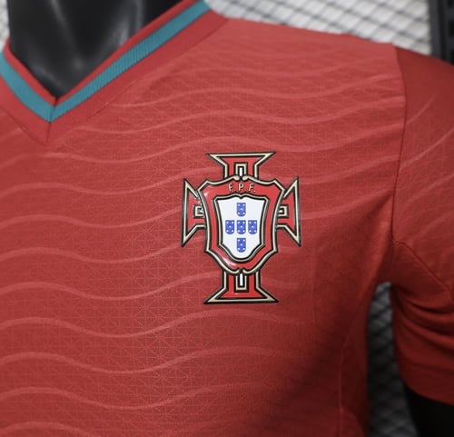 تيشرت البرتغال (2026) الاساسي