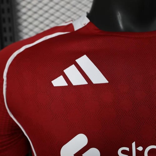 تيشرت ليفربول (2025-26) الاساسي