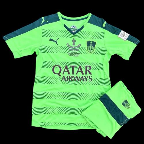 طقم الاهلي (2016) الكلاسيكي