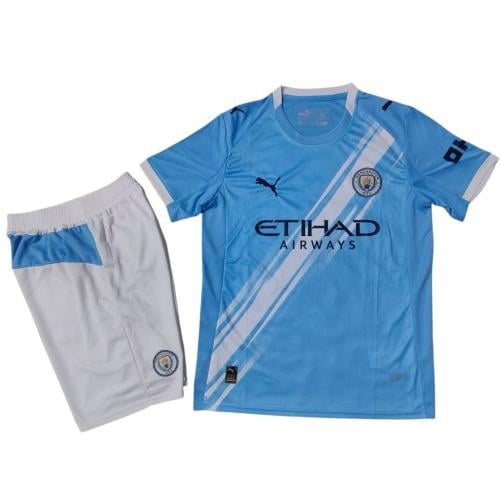 طقم مانشستر سيتي (2025-26) الاساسي