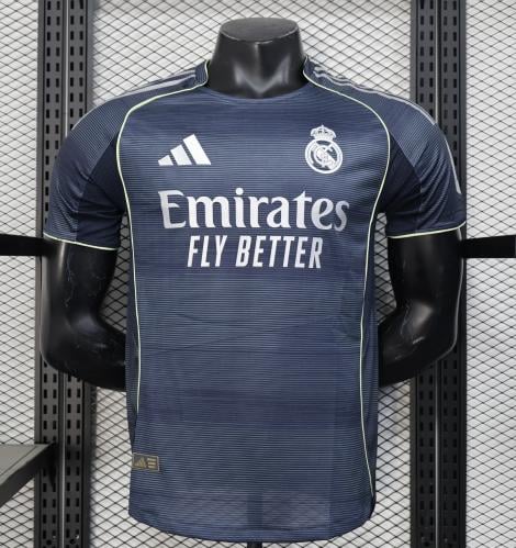 تيشرت ريال مدريد (2025-26) الاحتياطي