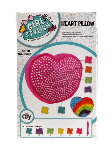 لعبة تطريز بالقماش على شكل قلب