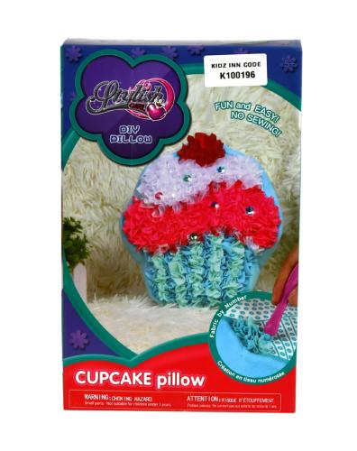 لعبة تطريز بالقماش على شكل كب كيك