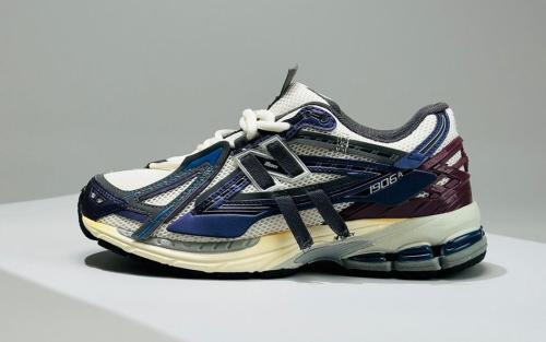 New Balance 1906R