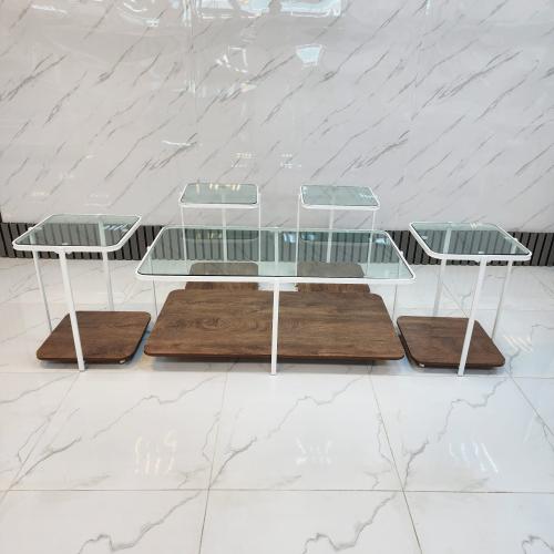 طقم طاولات مربع بسطح زجاج لون أبيض*بني فاتح مقدم ل...