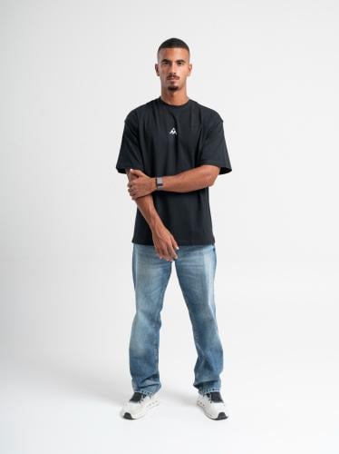 تيشيرت أوفرسايز Locked In — أسود | Locked In Oversized Tee — Black