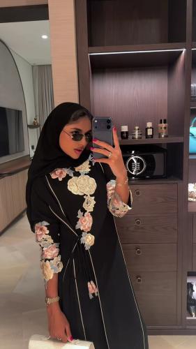 عباية صيفية قماش شيفون + دانتيل