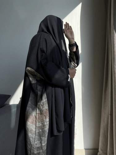 عبايه رقم 102