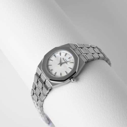 ساعة ماربلينو نسائي فضية بمينا فضي و 2 فصوص ألماس