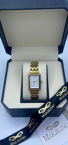 ماربلينو أوريليا – ساعة نسائية مستطيلة لون ذهبي بم...