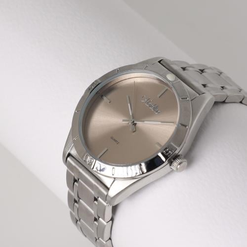 ساعة رجالي ستانلس ستيل لون فضي