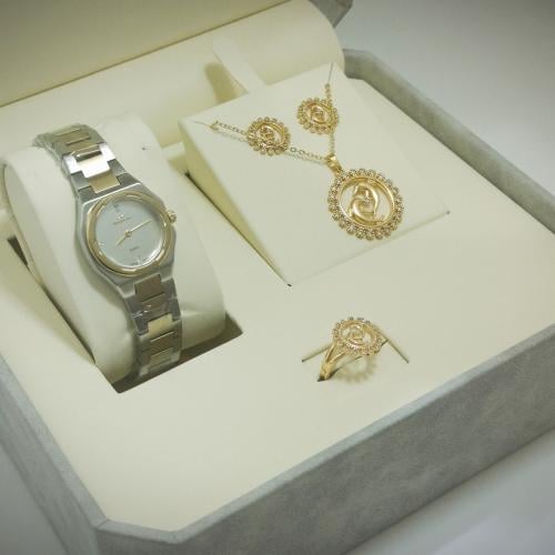 طقم نسائي ساعة وسلسال وخاتم زركون