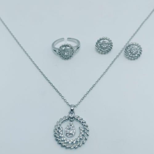 سلسال زركون مع خاتم وحلق