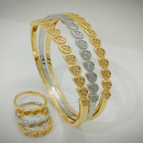 3 اساور مع 3 خواتم زركون لونين ذهبي وفضي