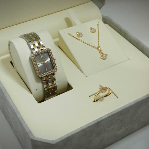 طقم نسائي ساعة وسلسال وخاتم زركون