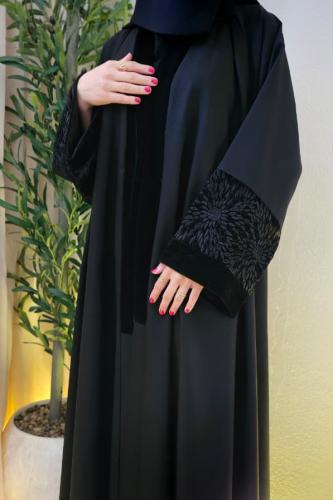 عباية ترف _ أكمام مخمل تطريز أسود
