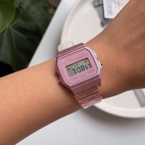 ساعة كاسيو رقمية - وردي شفاف