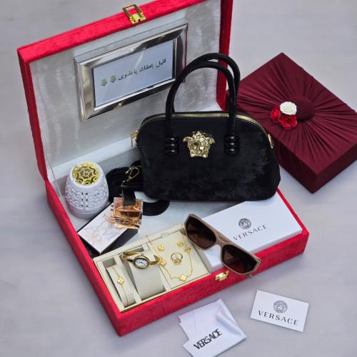 بوكس هدايا نسائية فاخر | شنطة وإكسسوارات راقية