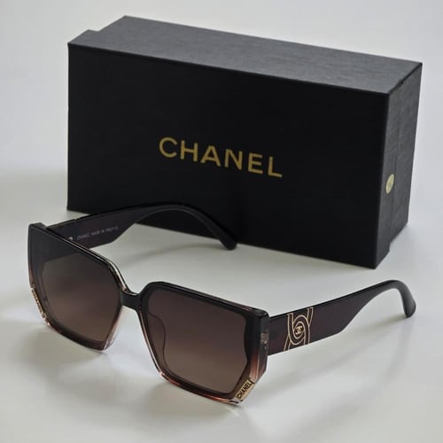 بوكس هدايا نسائي فاخر مع شنطة شانيل وعطر – طقم إكس...