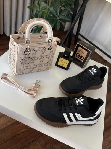 بوكس أناقة ديور النسائي – شنطة مع شوز وعطر فاخر