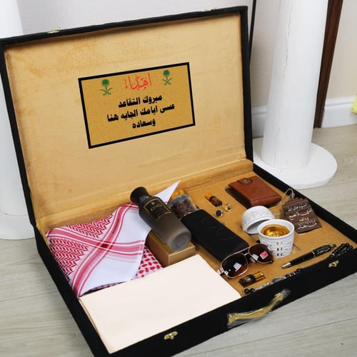 بوكس الهيبة الرجالي الفاخر – شماغ جفنشي وعطر مع إك...