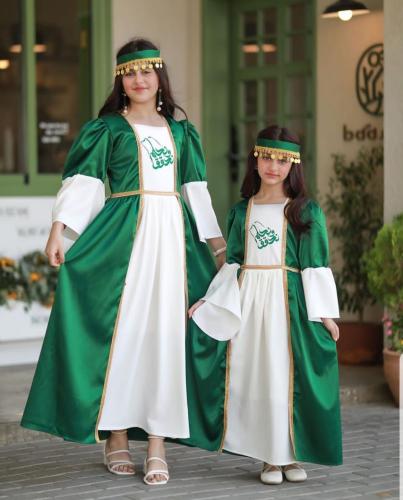 فساتين اليوم الوطني 95 للبنات