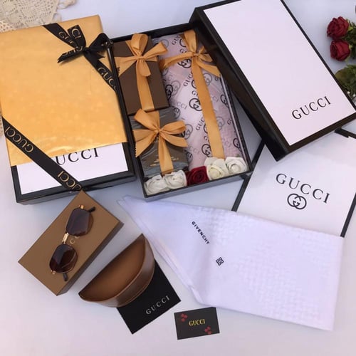 بوكس هدية رجالي | شماغ ونظارة وعطر