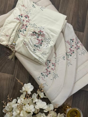 اطقم الصلاه سجادة وشرشف