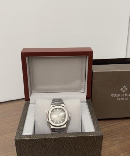 ساعة باتريك فيليب