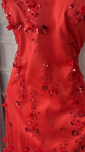 فستان سهره احمر مورد