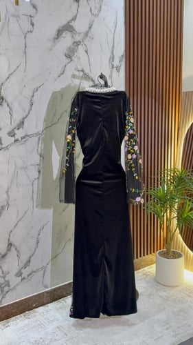 فستان مخمل مورد