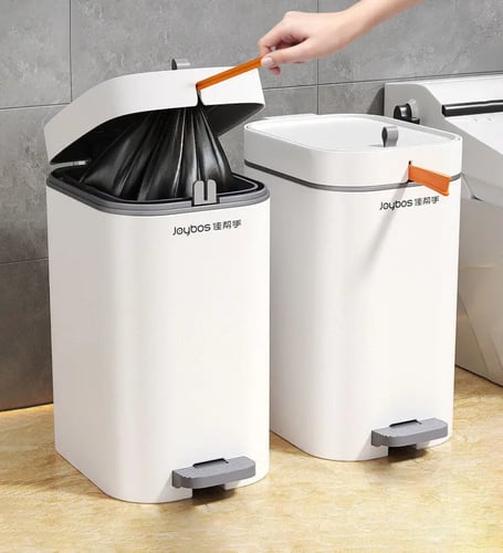 سلة مهملات تفتح بطريقتين مع خاصية سحب كيس المهملات...